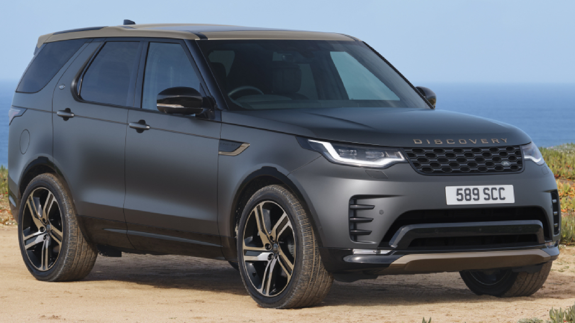 DISCOVERY GEARS UP FOR LUXURIOUS ROAD TRIPS WITH NEW TEMPEST AND GEMINI EDITIONS